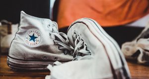 Nettoyer mes Converse la main Converse pas cher